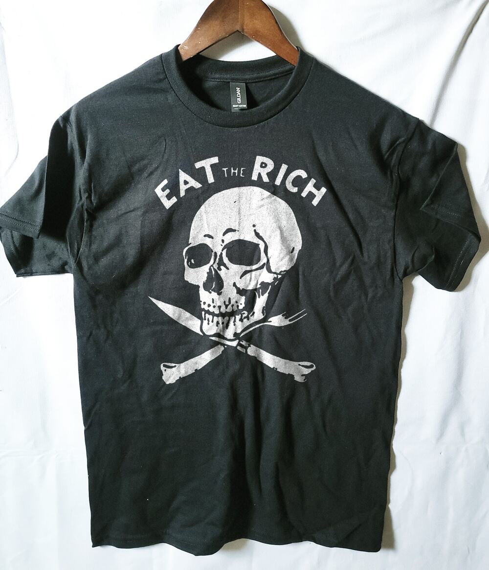 Eat the Rich t shirt  Size Medium Black